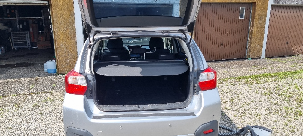 SUBARU XV 2.0D Swiss One AWD-image-2