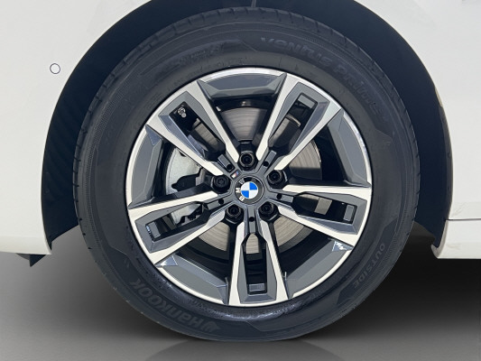 BMW 218i Act. Tour. M Sport-image-7