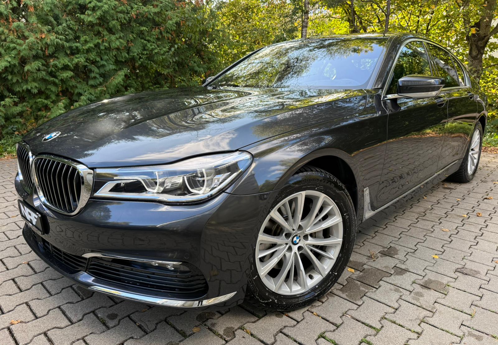 BMW 730d xDrive Steptronic-image-0