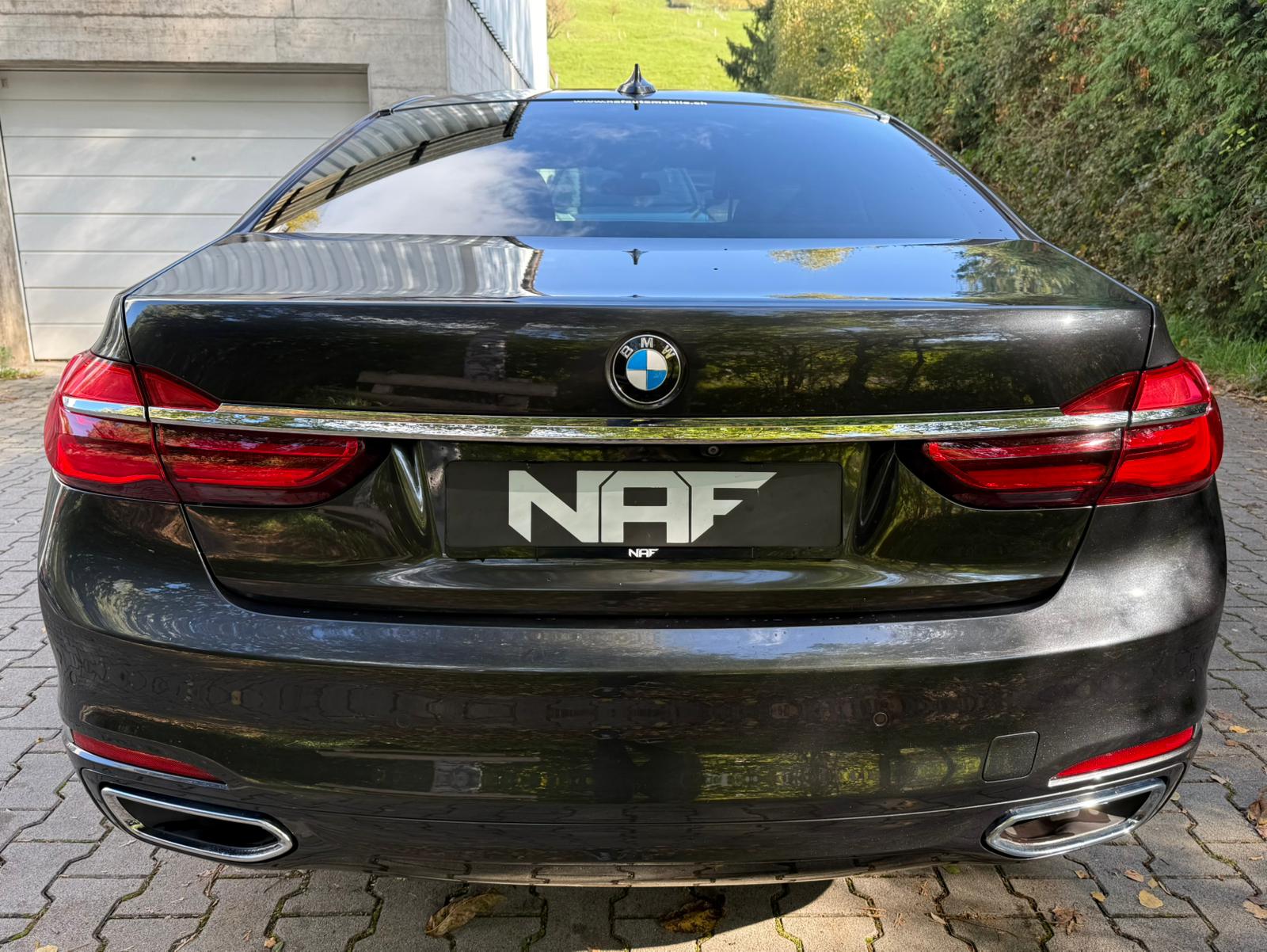BMW 730d xDrive Steptronic-image-3
