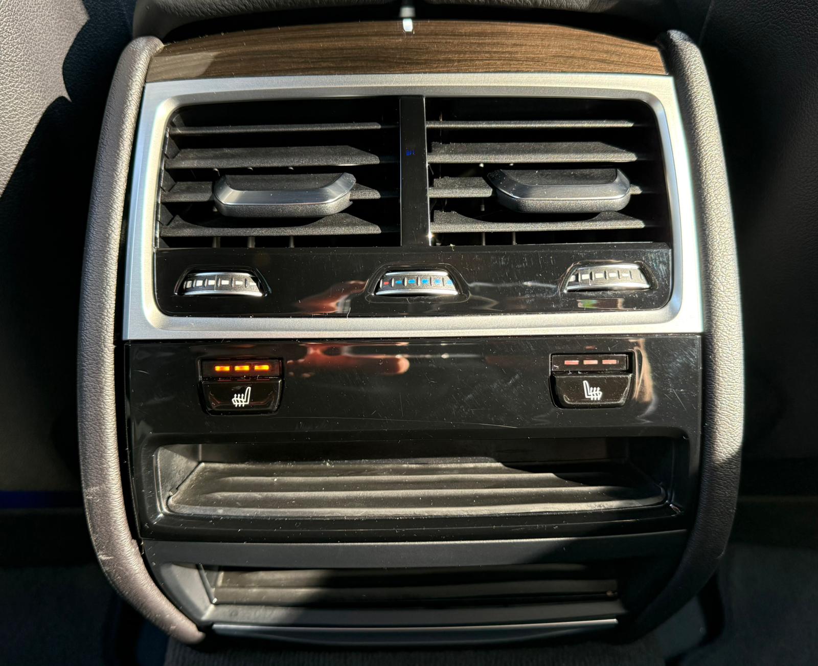 BMW 730d xDrive Steptronic-image-19