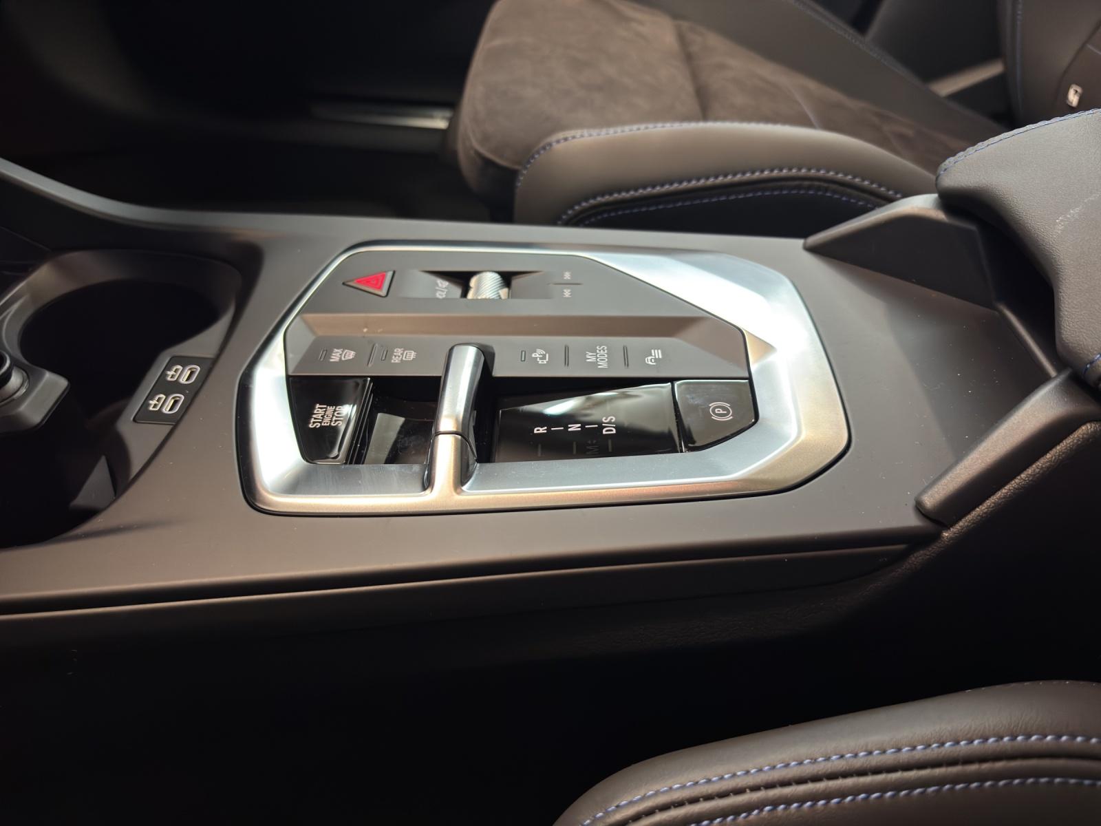 BMW M235i xDrive Gran Coupé-image-23