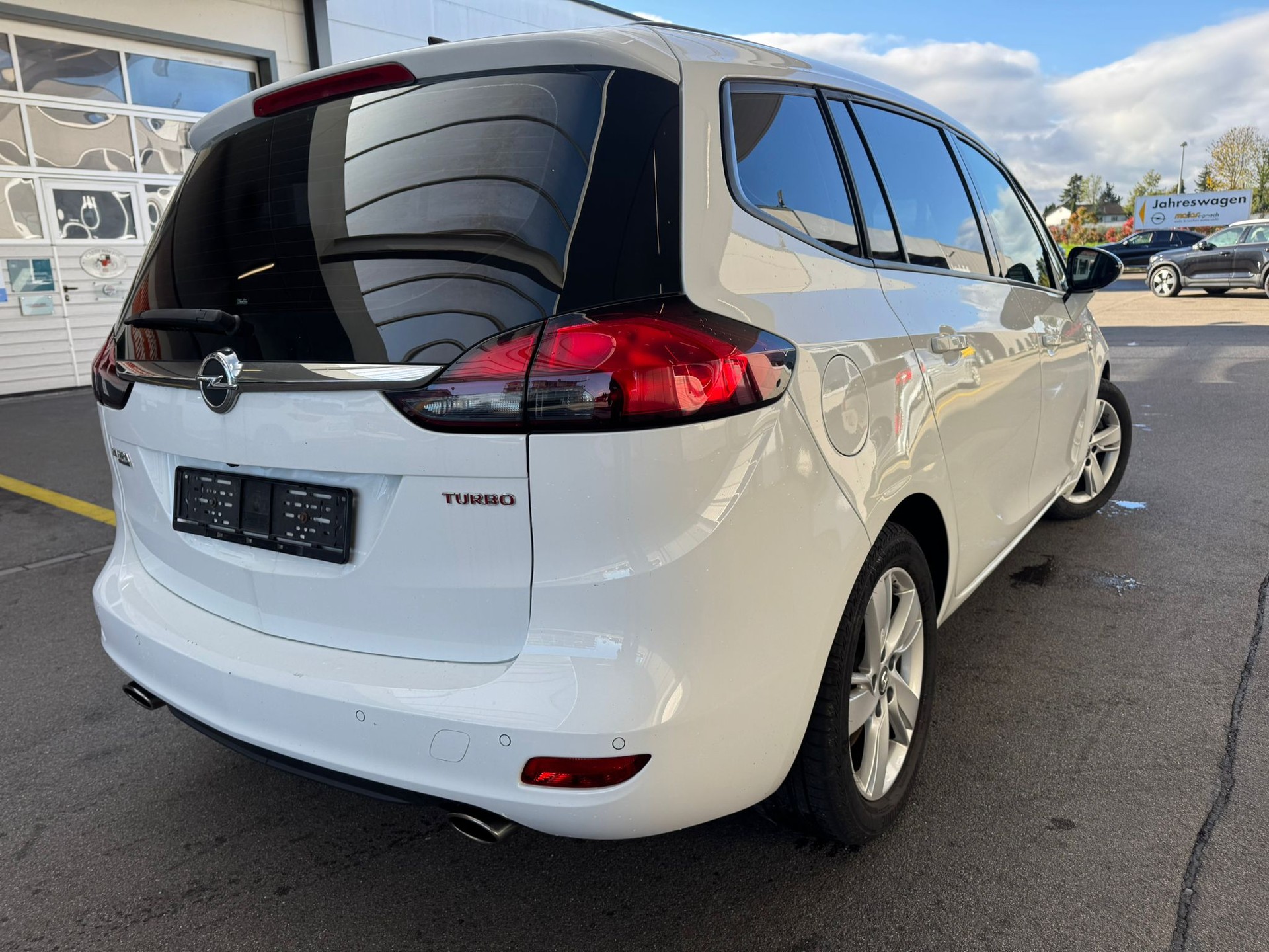 OPEL Zafira Tourer 1.6i 16V Turbo Drive-image-6