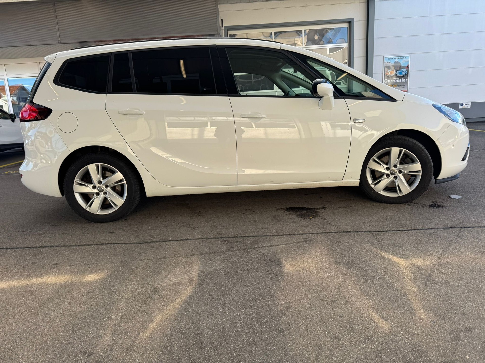 OPEL Zafira Tourer 1.6i 16V Turbo Drive-image-4