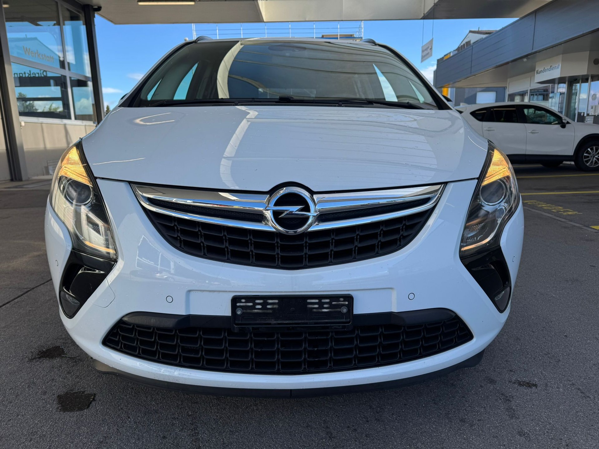 OPEL Zafira Tourer 1.6i 16V Turbo Drive-image-1