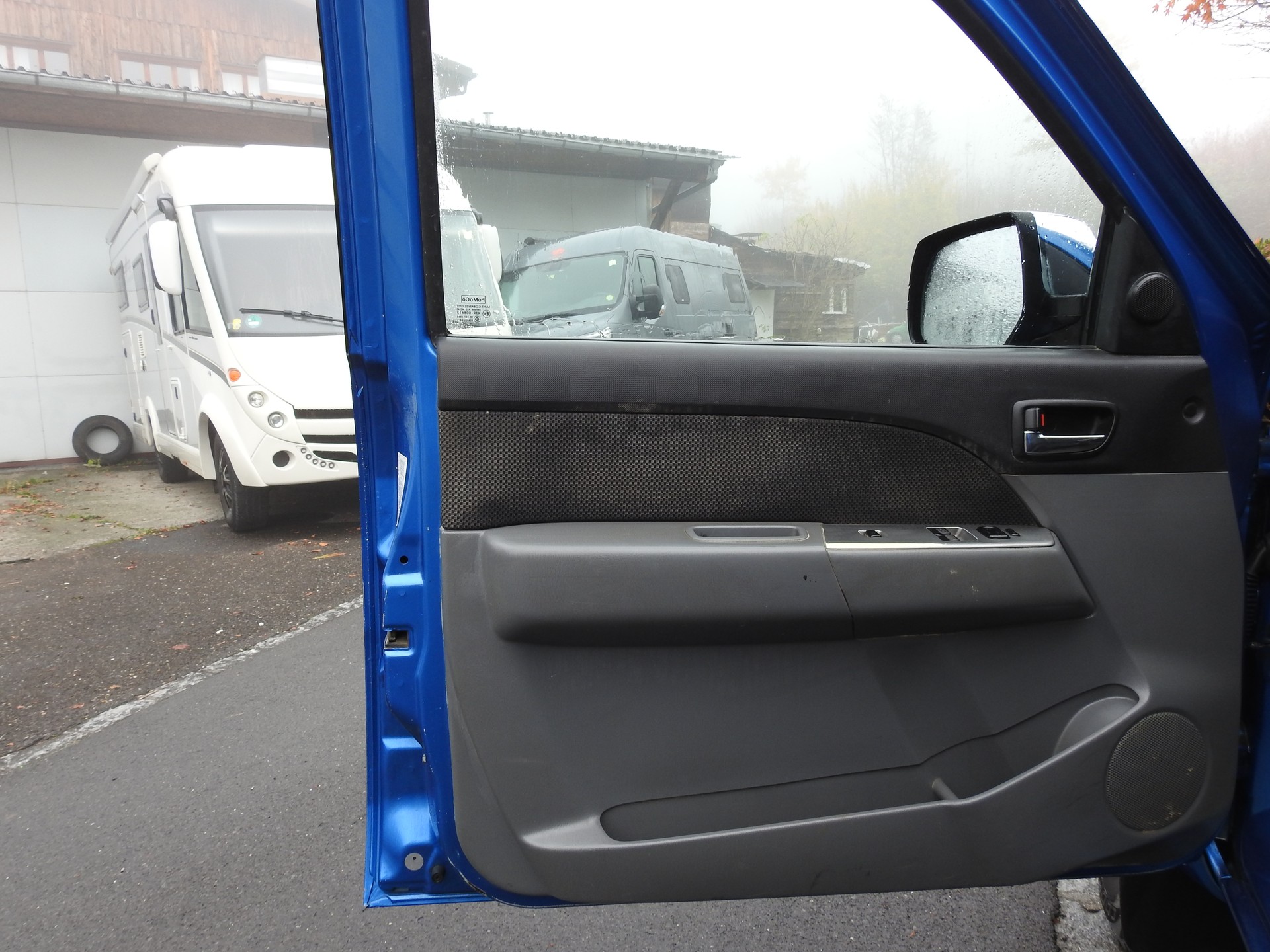MAZDA BT-50 2.5 CD Tornado 4x4-image-10