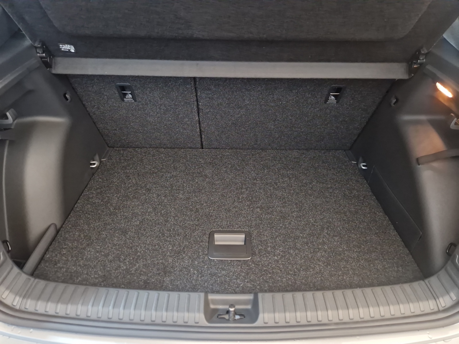 SKODA Fabia 1.0 TSI Dynamic DSG-image-12