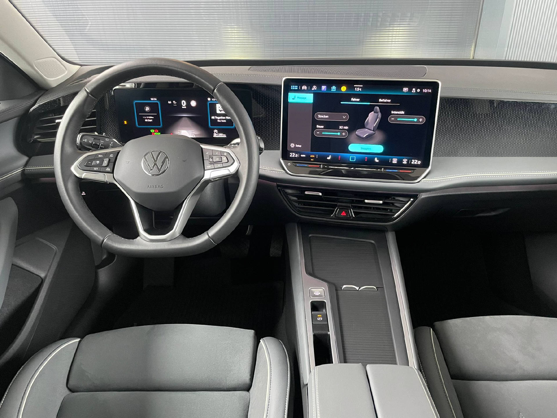 VW Passat Variant 1.5 TSI Business DSG-image-6