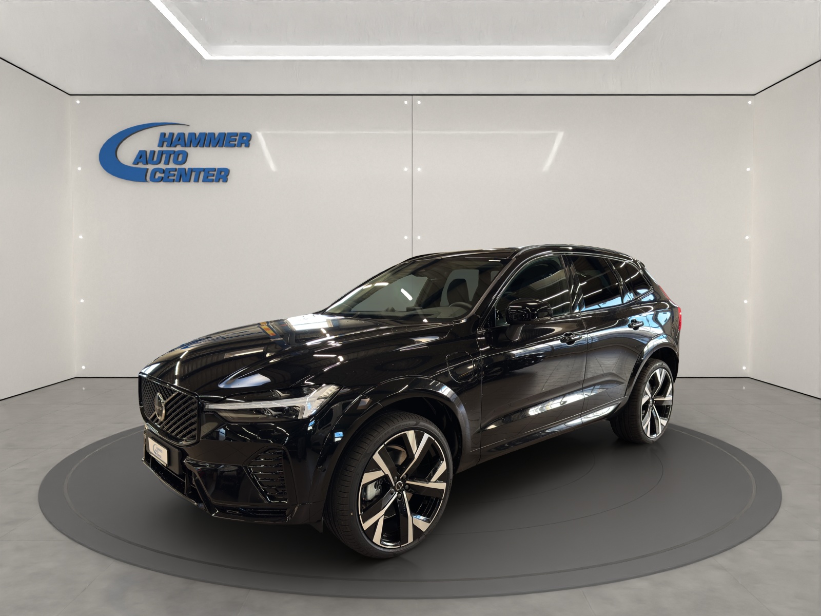VOLVO XC60 2.0 T8 TE Ultra Dark eAWD-image-0