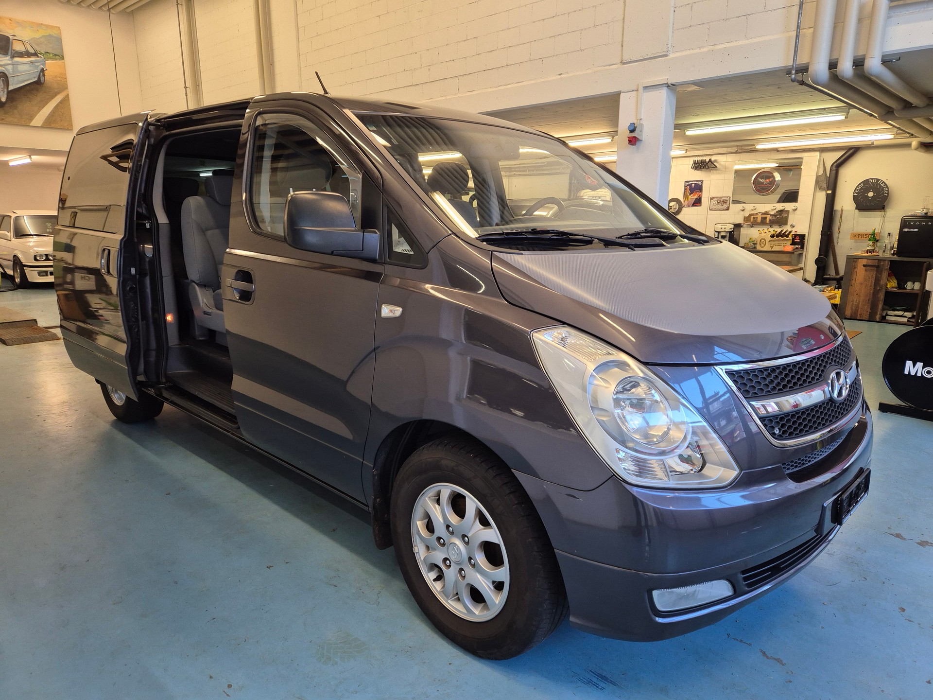 HYUNDAI H-1 People 2.5 CRDi
