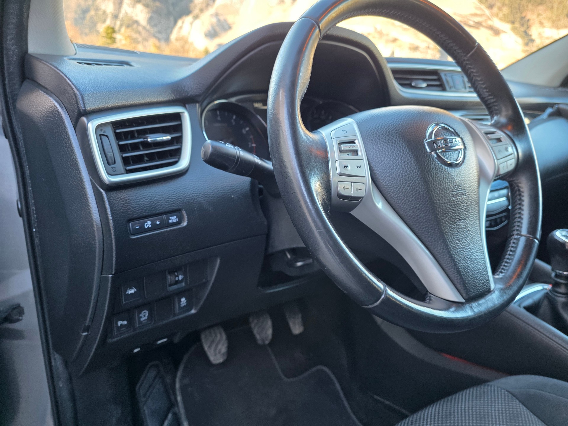 NISSAN Qashqai 1.6 DIG-T 360°-image-12