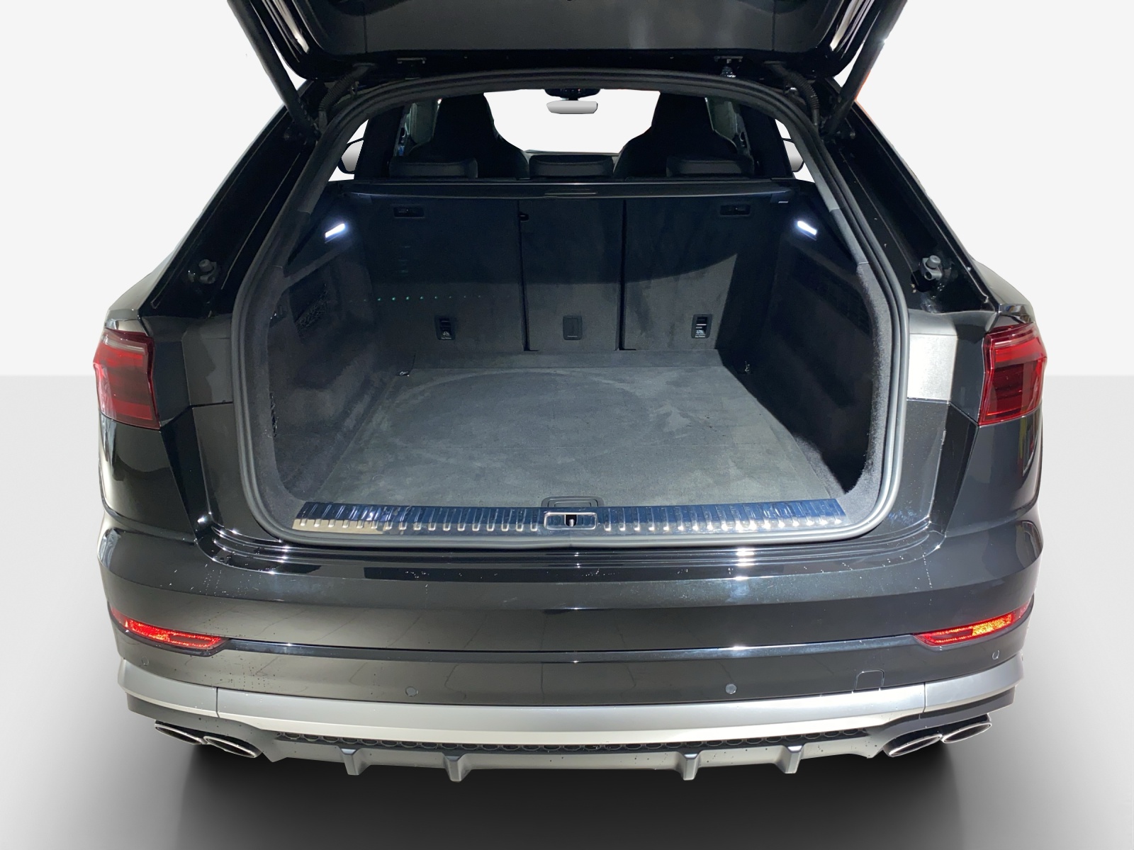 AUDI SQ8 SUV TFSI quattro tiptronic-image-12