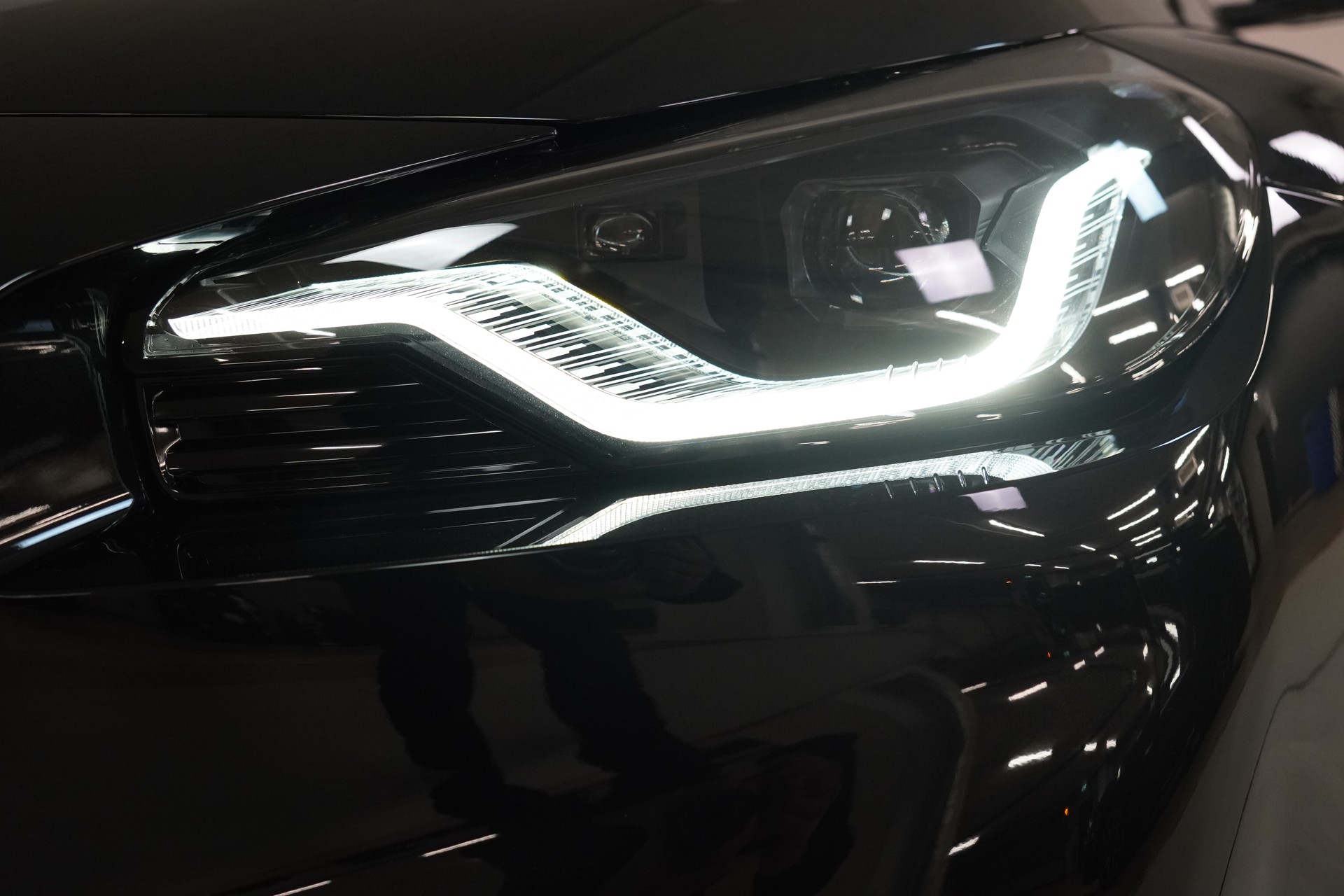 BMW M2 Steptronic-image-8