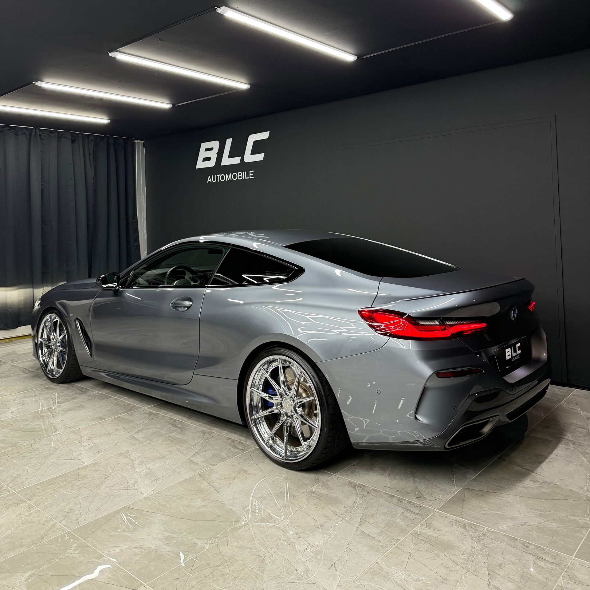 BMW M850i xDrive First Edition Steptronic-image-4