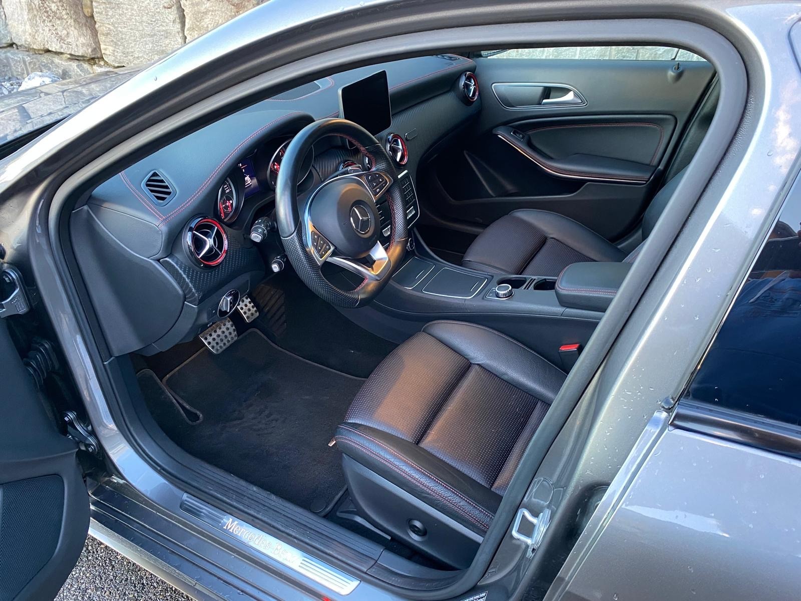 MERCEDES-BENZ A 250 Sport 4Matic 7G-DCT-image-8