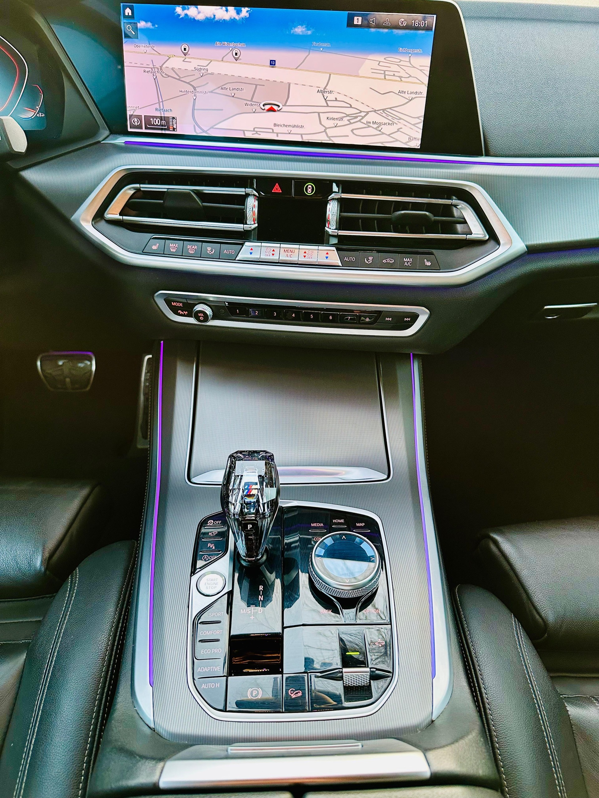 BMW X5 xDrive 30d Steptronic-image-12