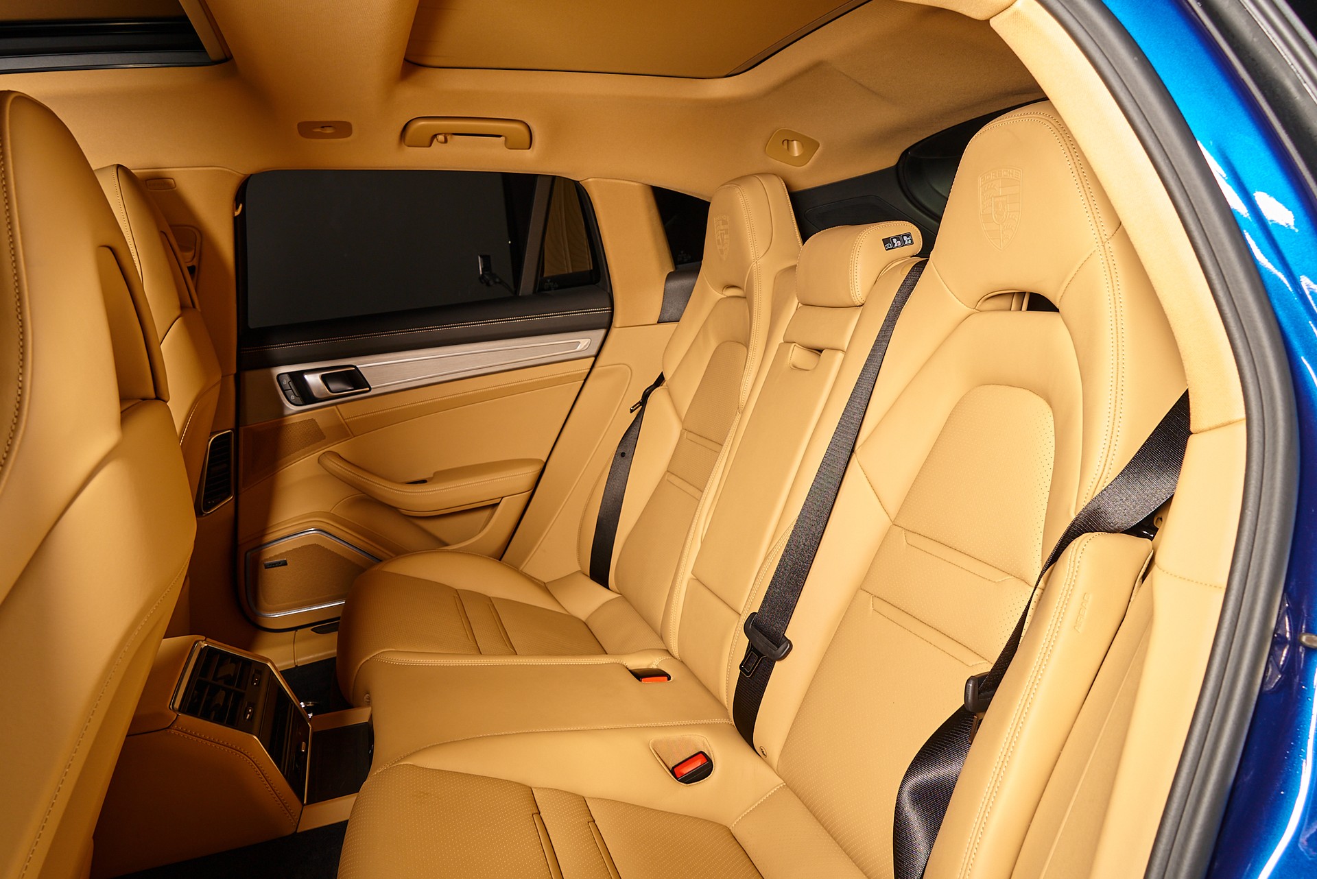 PORSCHE Panamera 4 Sport Turismo Platinum Edition PDK-image-13
