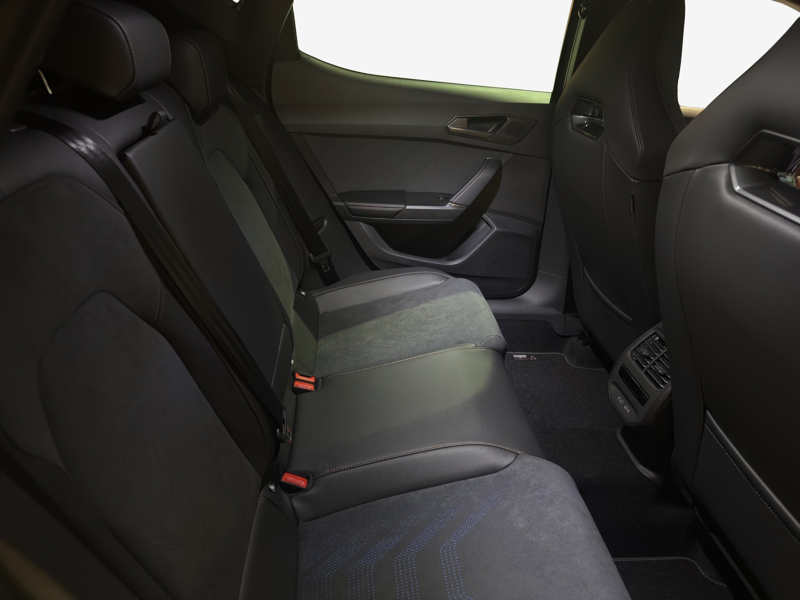 CUPRA LEON 2.0 TSI Prime Edition VZ DSG-image-10