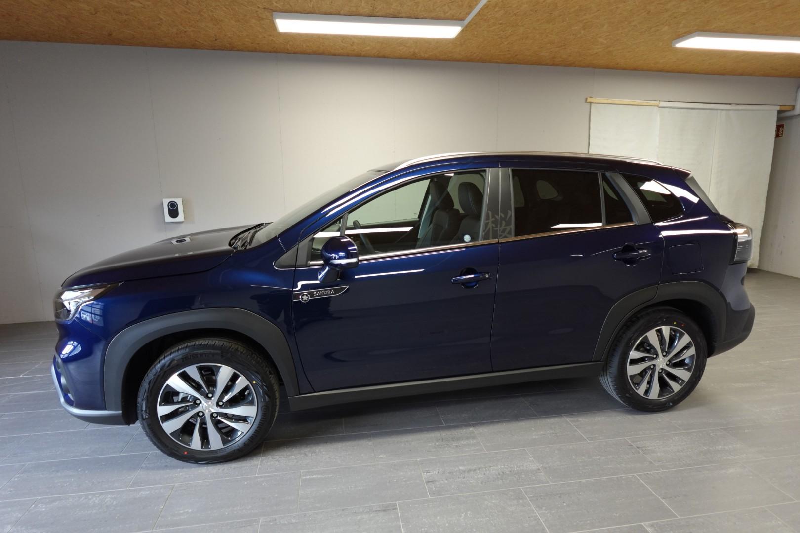 SUZUKI S-Cross 1.4 T Sakura Top Hybrid 4x4-image-13