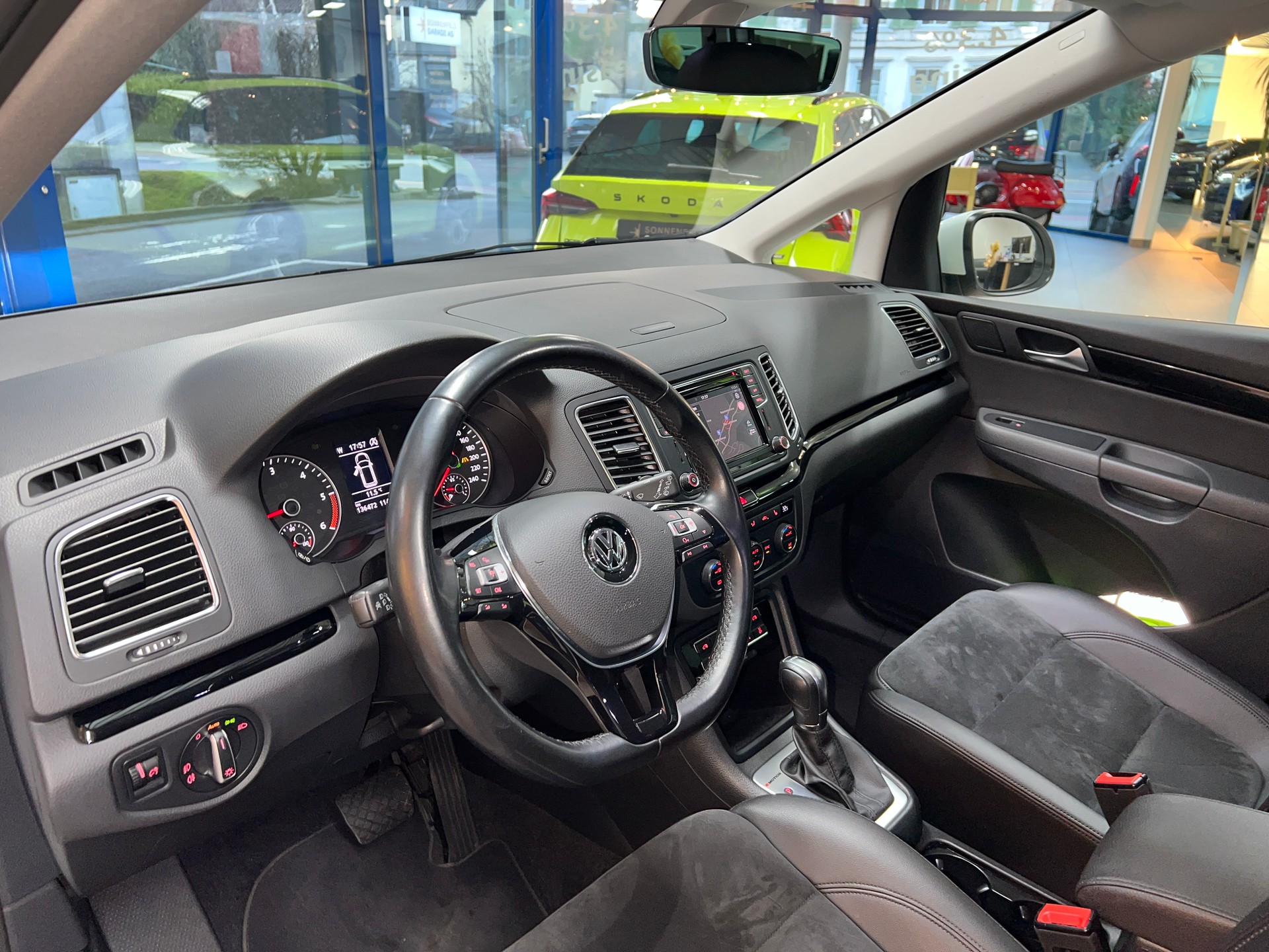 VW Sharan 2.0 TDI BMT Highline 4Motion DSG-image-23