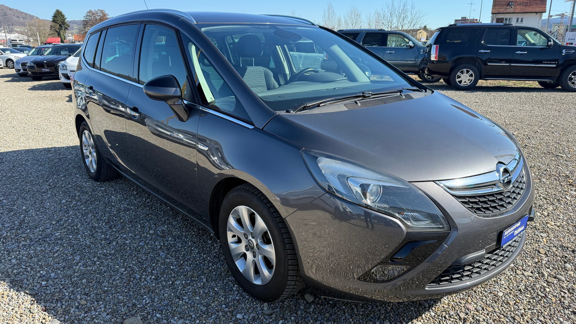 OPEL Zafira Tourer 1.4i 16V Cosmo-image-10