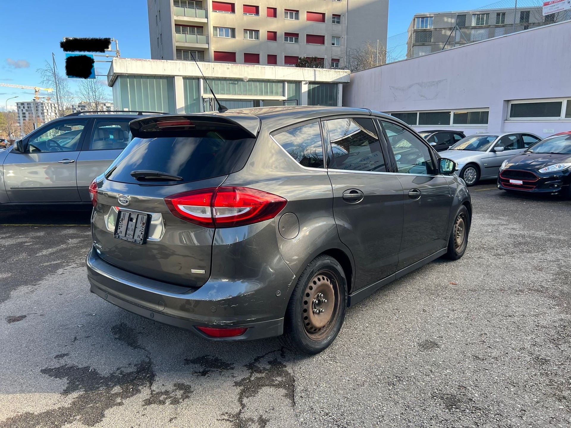 FORD C-Max 1.5 SCTi Titanium-image-7