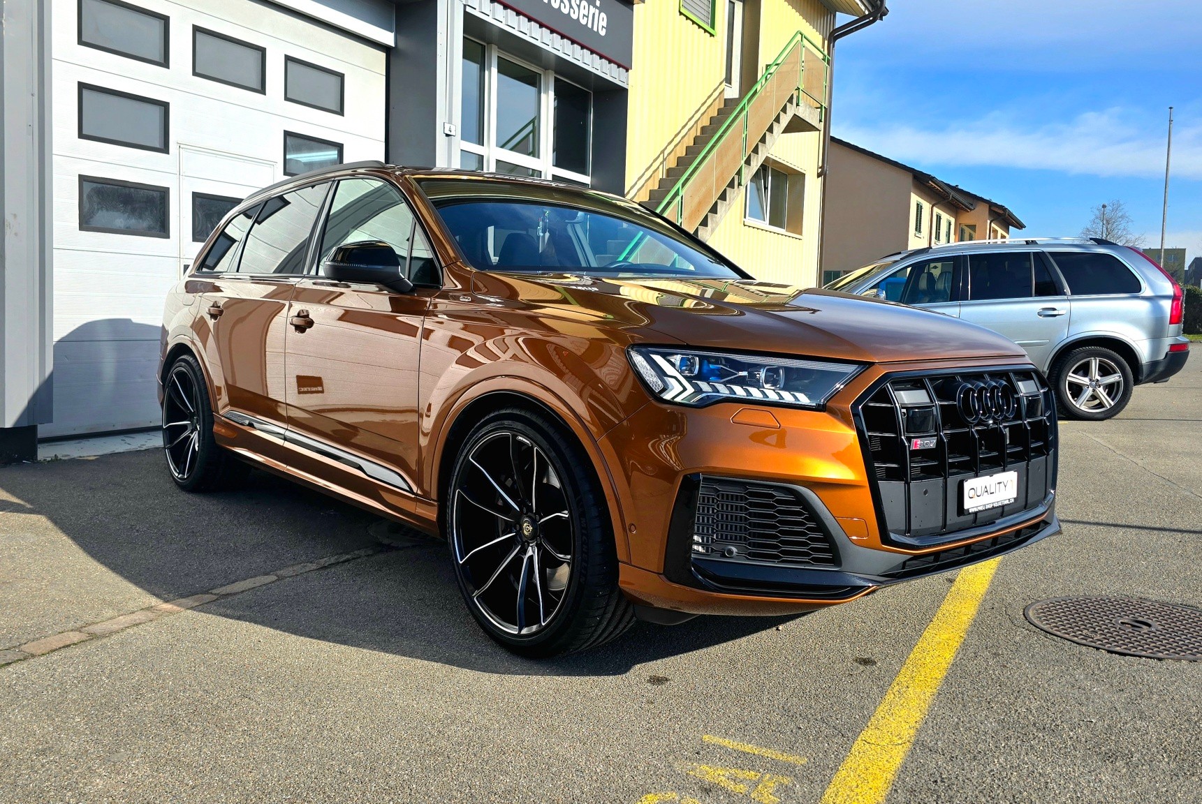 AUDI SQ7 TFSI quattro tiptronic-image-6