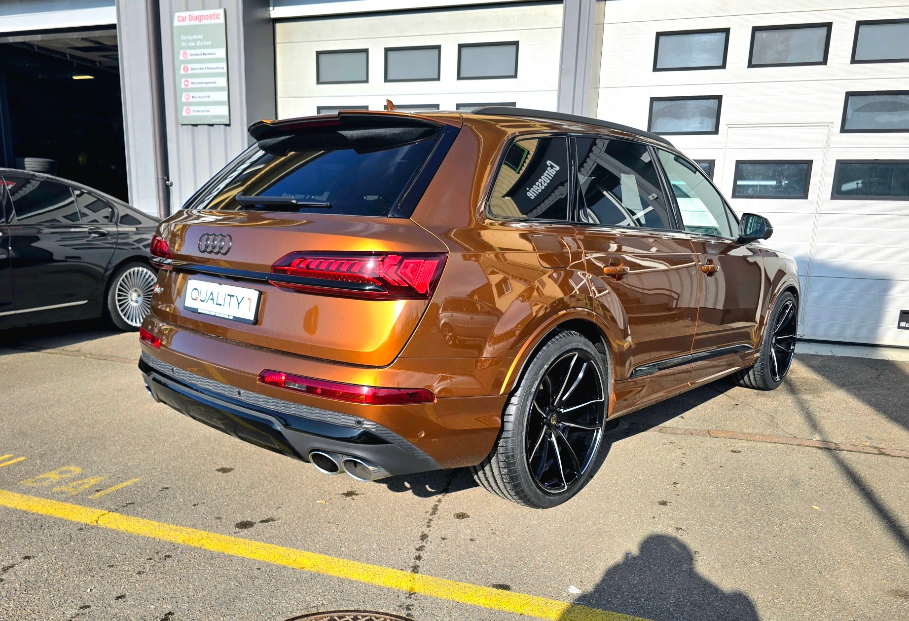 AUDI SQ7 TFSI quattro tiptronic-image-4