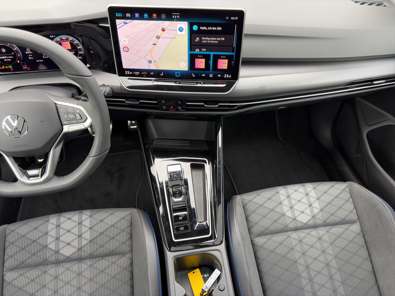 VW Golf Variant 2.0 TSI R-Line DSG 4 Motion-image-11