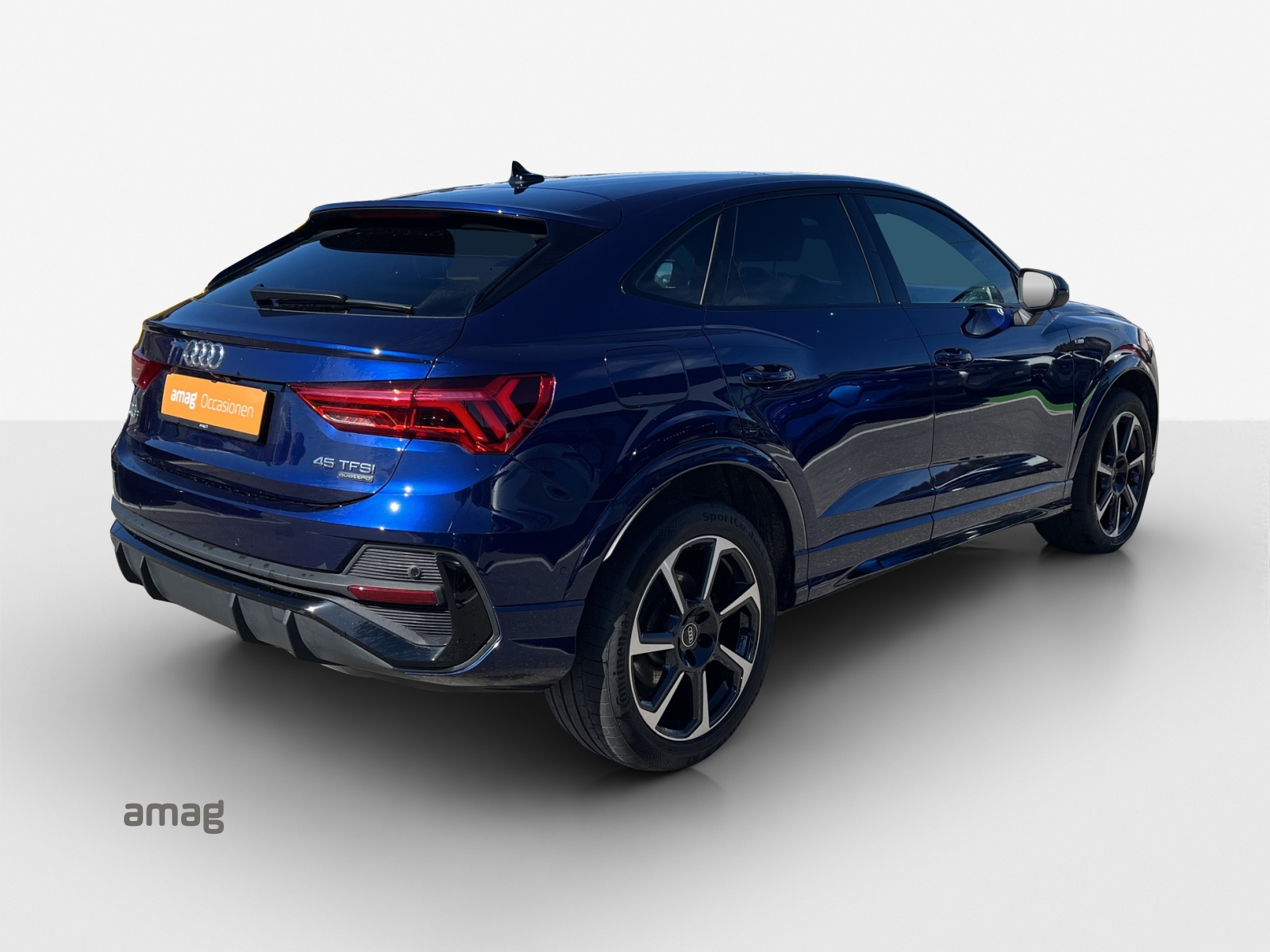 AUDI Q3 Sportback 45 TFSI S line quattro S-tronic-image-4