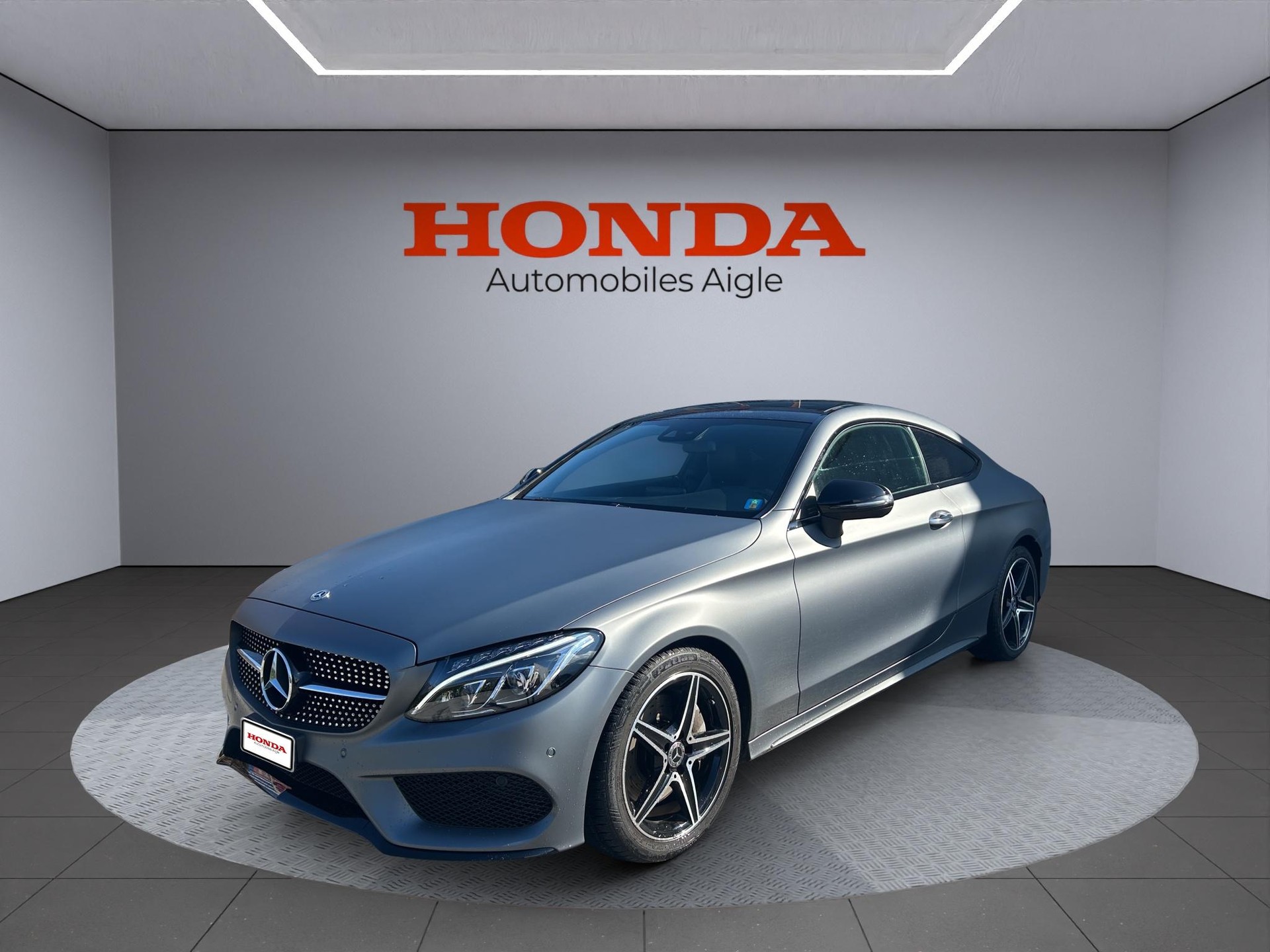 MERCEDES-BENZ C 300 AMG Line-image-0
