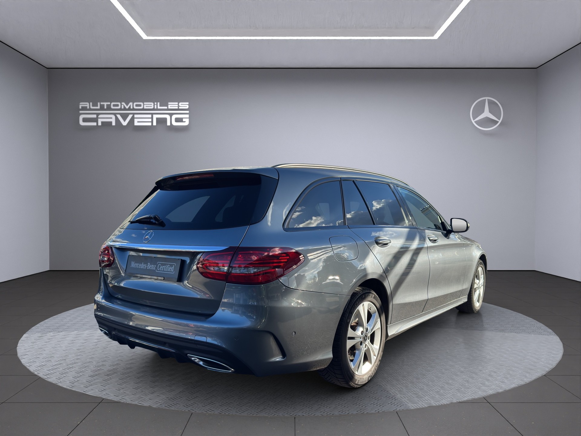 MERCEDES-BENZ C 200 Swiss Star AMG Line 4M 9G-Tronic-image-4
