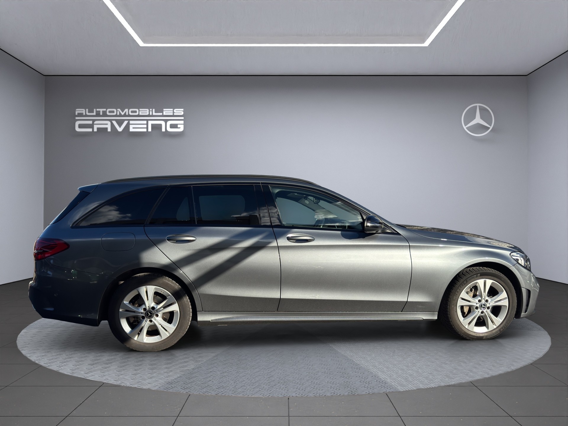 MERCEDES-BENZ C 200 Swiss Star AMG Line 4M 9G-Tronic-image-5