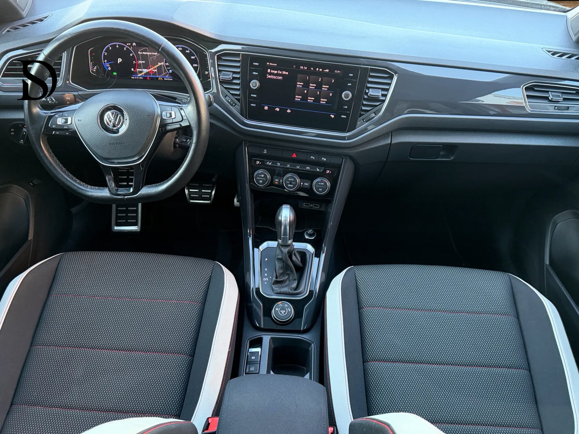 VW T-Roc 2.0 TSI Sport DSG 4Motion-image-8