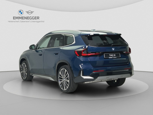 BMW X1 xDrive 30e xLine-image-2