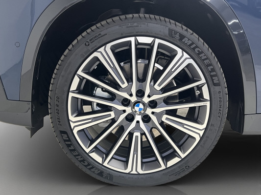 BMW X1 xDrive 30e xLine-image-7