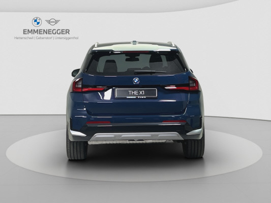 BMW X1 xDrive 30e xLine-image-3
