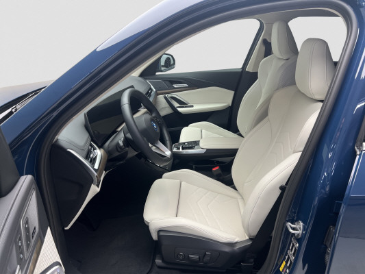 BMW X1 xDrive 30e xLine-image-8