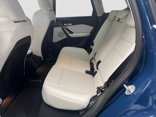 BMW X1 xDrive 30e xLine-image-9