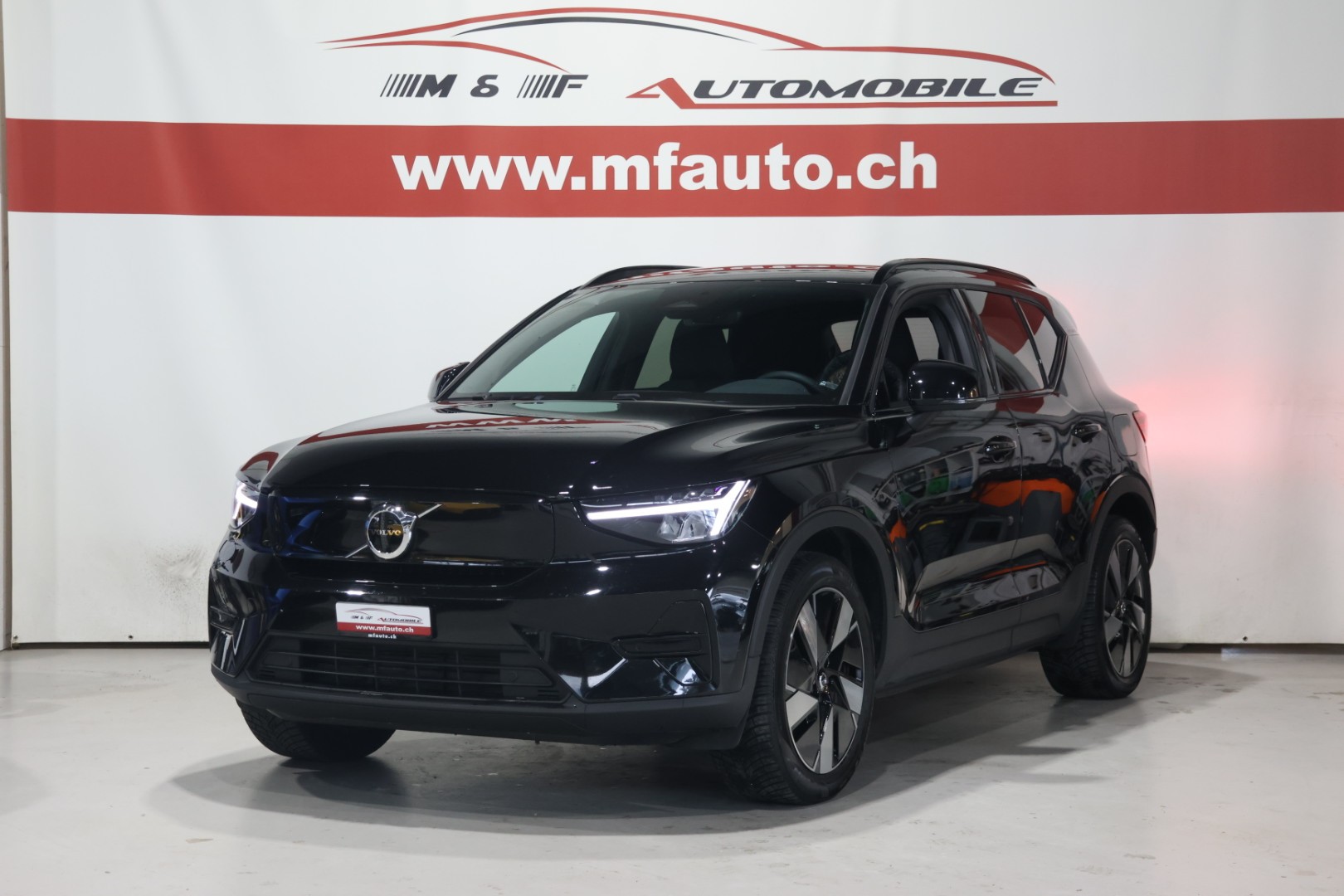 VOLVO XC40 E60 Core CH FAHRZEUG-image-0