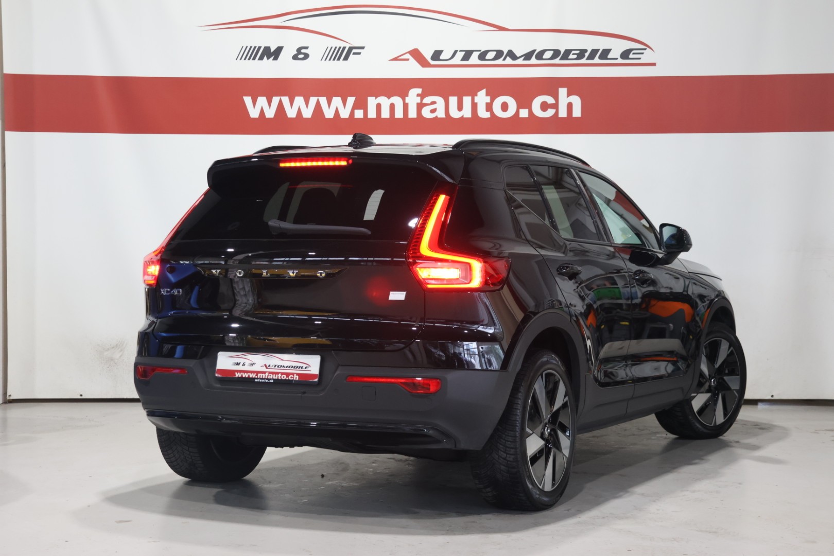 VOLVO XC40 E60 Core CH FAHRZEUG-image-6