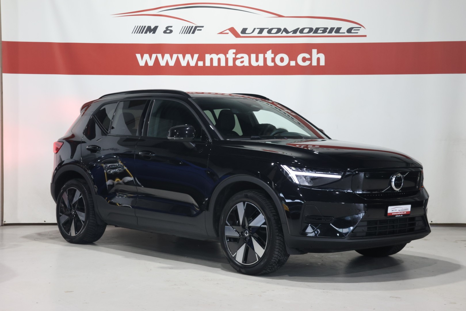 VOLVO XC40 E60 Core CH FAHRZEUG-image-3
