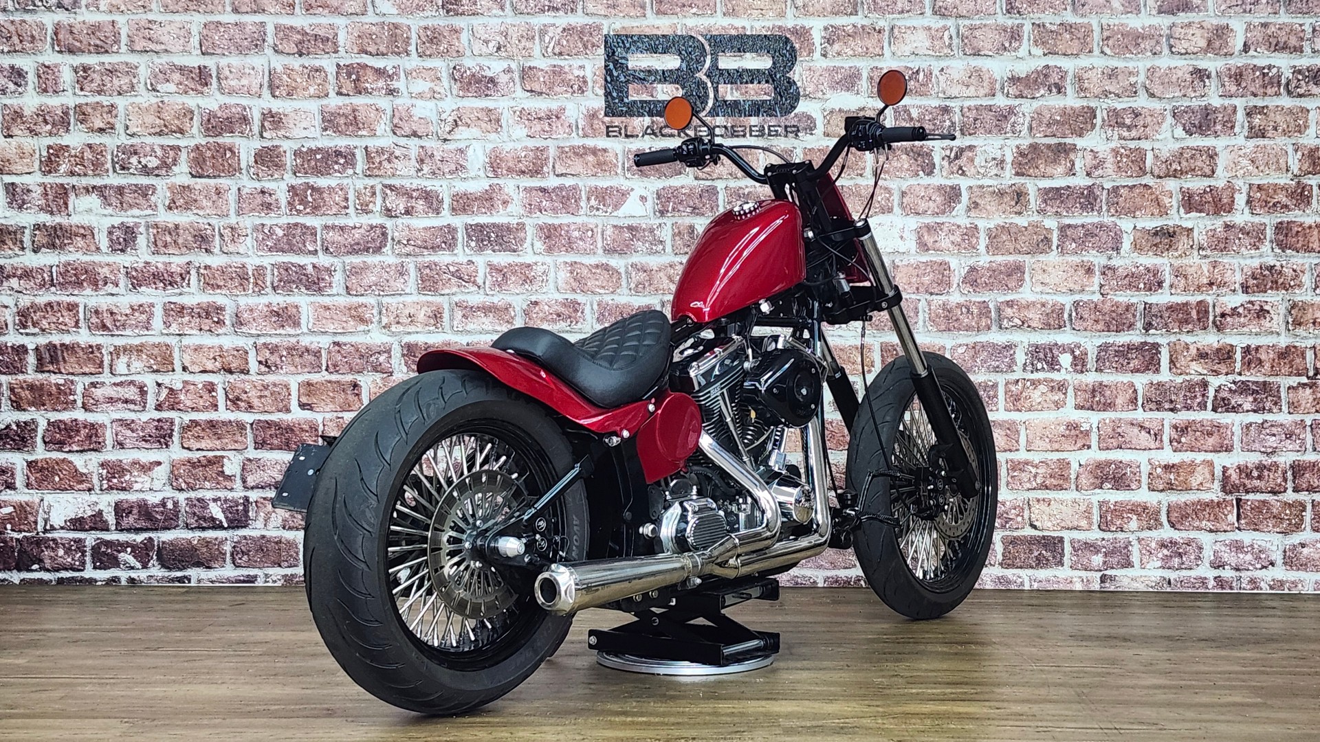 HEADBANGER-showroom-element-2
