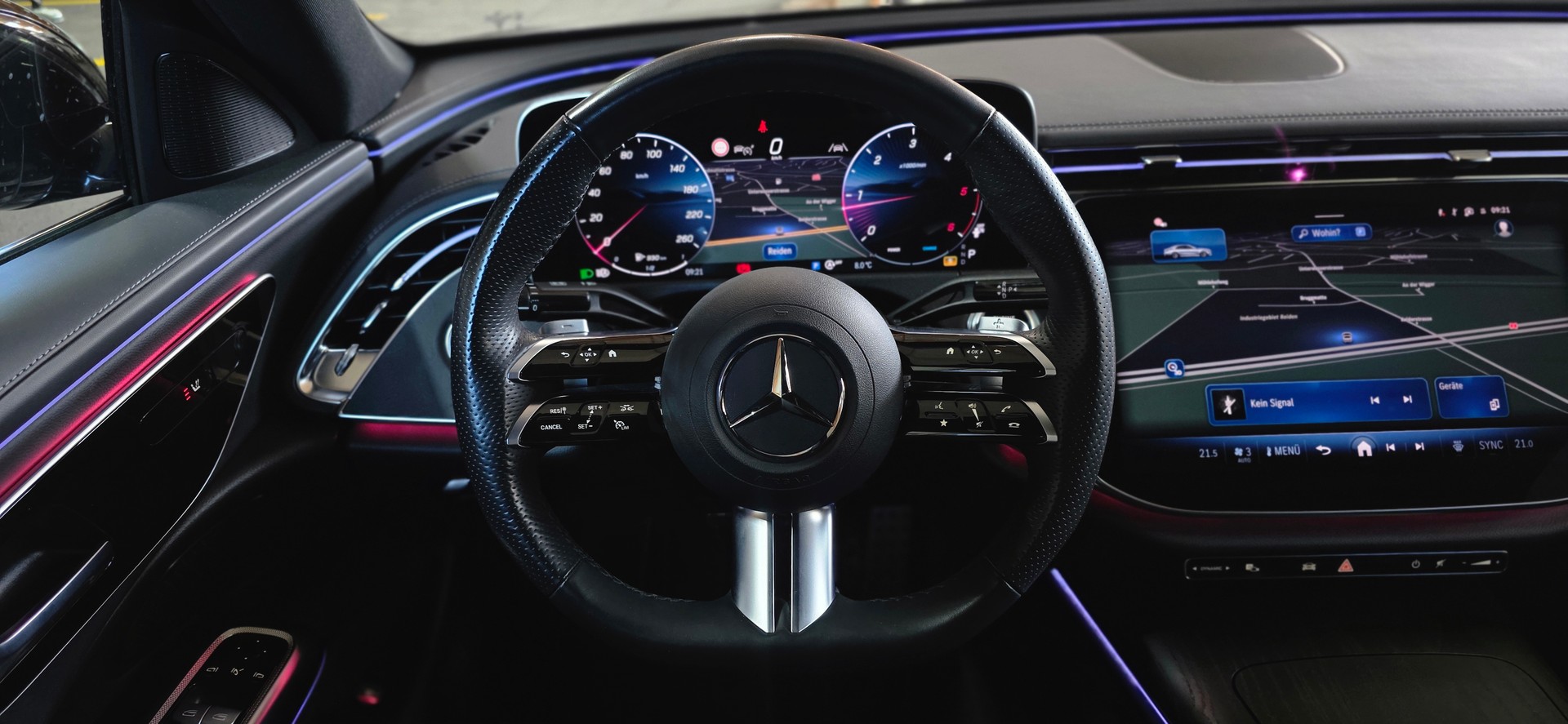 MERCEDES-BENZ E 220 d AMG Line 9G-Tronic *ACC/LaneAssist*Ambientebel.*AppleCarPlay/AndroidAuto*Sitzheizung*Rückfahrkamera*AHK*-image-11