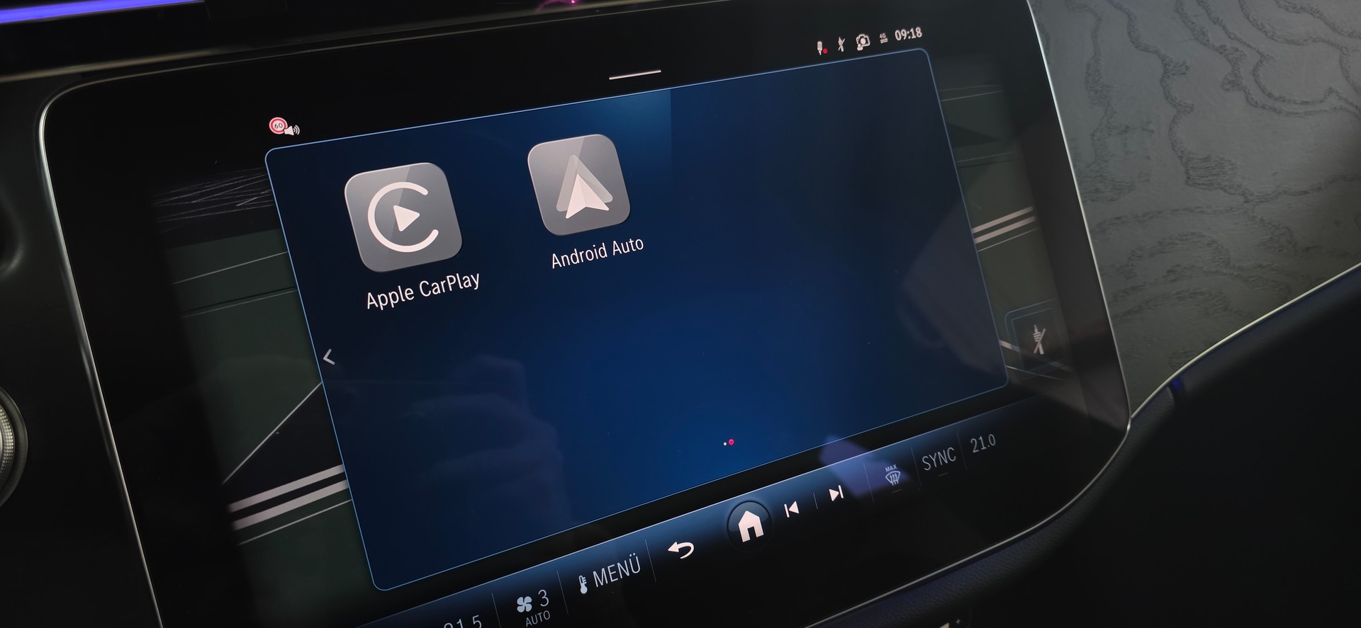 MERCEDES-BENZ E 220 d AMG Line 9G-Tronic *ACC/LaneAssist*Ambientebel.*AppleCarPlay/AndroidAuto*Sitzheizung*Rückfahrkamera*AHK*-image-20