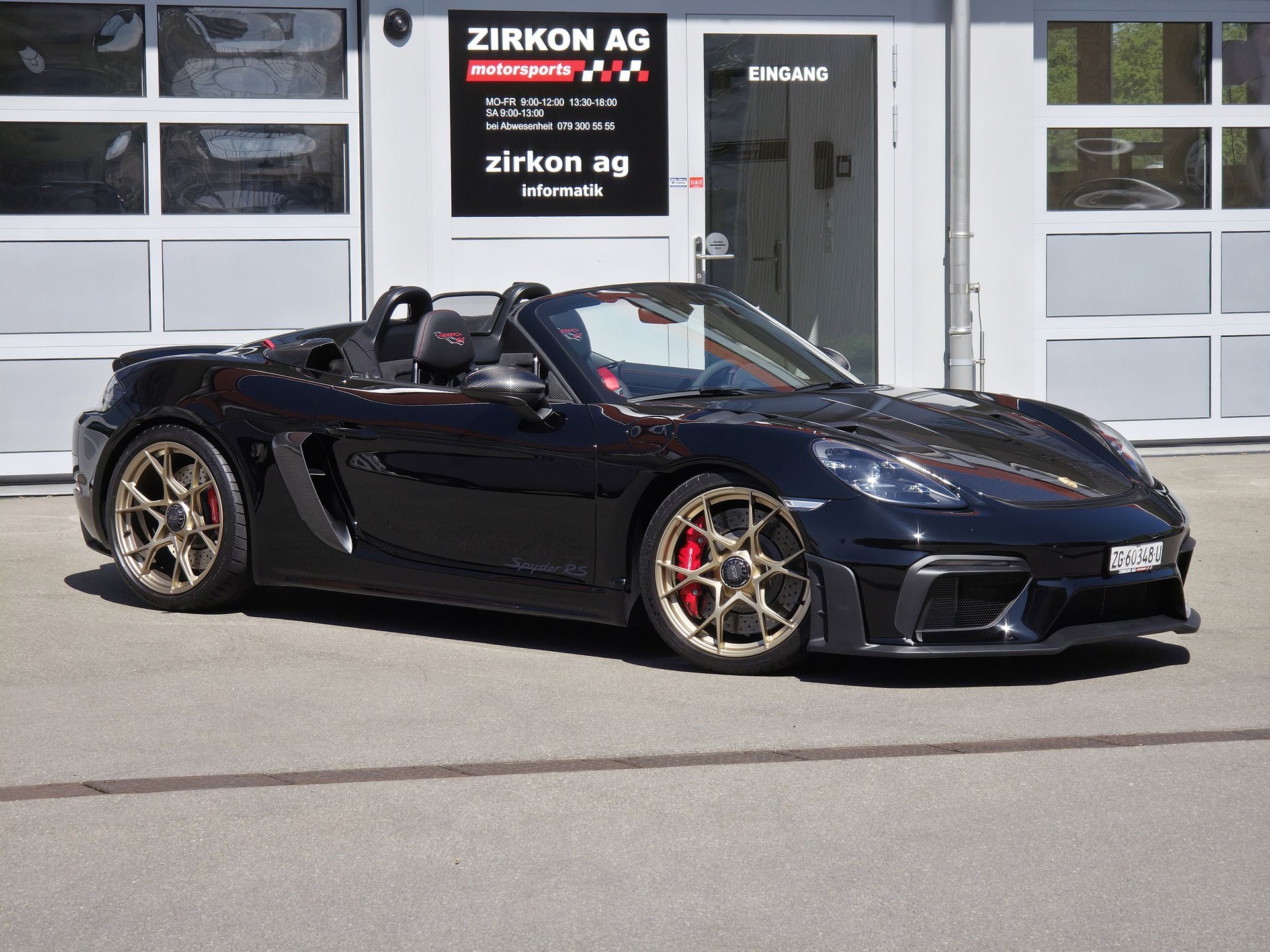 PORSCHE 718 Boxster Spyder RS Weissach PDK-image-7