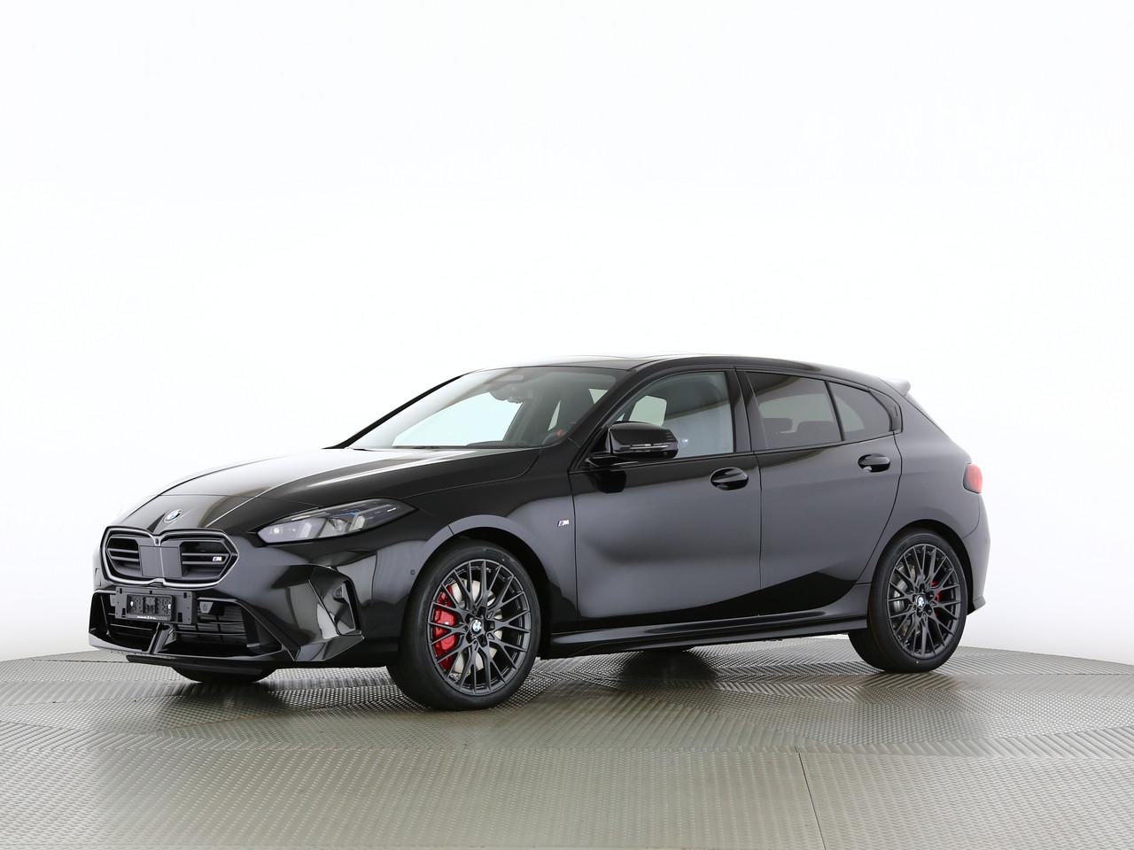 BMW M135i xDrive-image-2