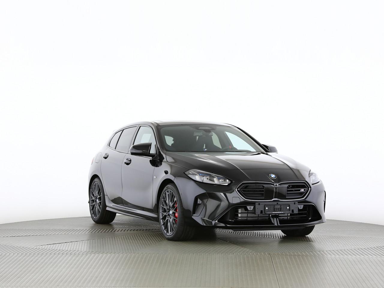 BMW M135i xDrive-image-21