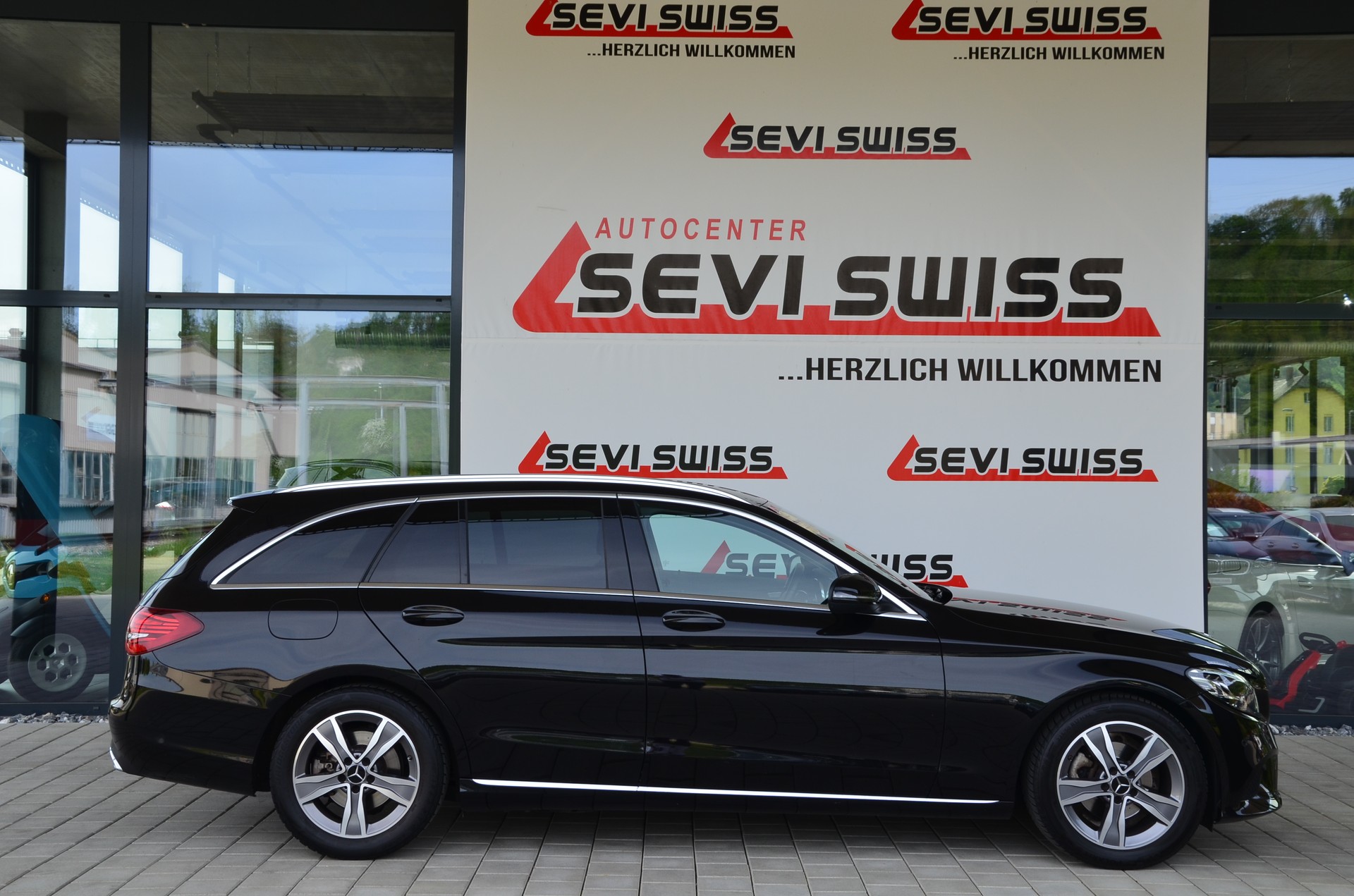 MERCEDES-BENZ C 180 Avantgarde*Frisch ab MFK,1 Jahr oder 20000km Garantie*-image-2
