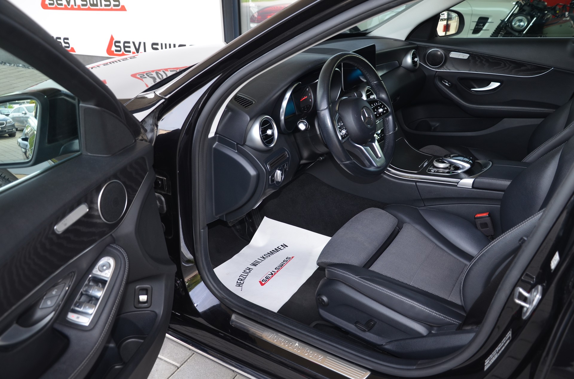 MERCEDES-BENZ C 180 Avantgarde*Frisch ab MFK,1 Jahr oder 20000km Garantie*-image-9